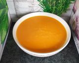 Une image de l'étape 2 de Velouté de carottes 🥕 au lait de coco 😋.