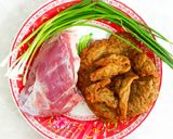 Hình bước làm 1 của món Thịt kho chả cá