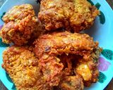 Gambar langkah 6 resipi Ayam Goreng Crispy.