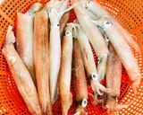 Hình bước làm 1 của món Mực Trứng Nướng Mắm Nhỉ Cuốn Bánh Tráng