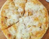 A picture of step 8 of Different & Awesome Flavor Pizzas 😍😍.