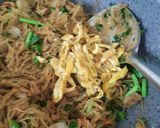 Foto langkah ke 10 dari resep Bihun Goreng Daging.