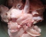 Foto langkah ke 1 dari resep Ayam Goreng Bawang Putih.