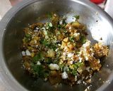 A picture of step 2 of Stuffed Batis.