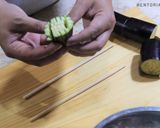 Foto langkah ke 1 dari resep Terong Mekar Crispy (Blooming Eggplant).