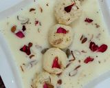 A picture of step 5 of Ras malai.