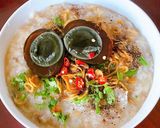 Hình bước làm 3 của món Cháo sườn hạt sen nấm 🍲