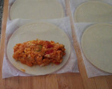 Foto del paso 3 de la receta: Empanadillas de atún