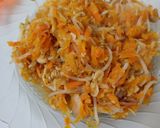 Foto langkah ke 8 dari resep Tumis wortel + toge + udang rebon (bisa jg utk isian).
