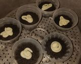 Foto langkah ke 6 dari resep Bolu Ketan Hitam Kukus.