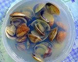 Foto del paso 6 de la receta: Sopa de almejas chirlas con toque de hierbabuena