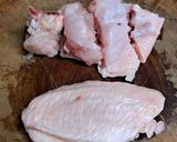 รูปขั้นตอนการทำที่ 2 ของ ปีกไก่ตุ๋นขิง