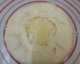 A picture of step 7 of Paneer Tikka Cheese Burst Pizza, without oven.