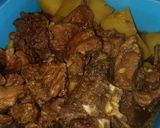 Foto langkah ke 7 dari resep Semur Daging Kambing kentang Magic com ala anak kost.