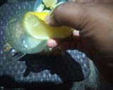 Foto langkah ke 4 dari resep Es Monpisre (Lemon Jeruk Nipis Sereh) ala Sumarmi Bejo.