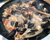 Foto del paso 8 de la receta: Discada de carnes con mejillones