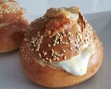 Komló kovászos házi hamburger  zsemlében sült ham and eggs recept fázis 5 fotója