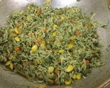 A picture of step 8 of Green Chutney Pulao with Corn.