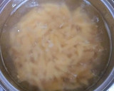 Foto del paso 7 de la receta: Macarrones en salsa roquefort, crema de queso manchego y champis