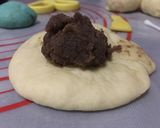 Foto langkah ke 5 dari resep Bapao karakter Alice in Wonderland.