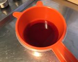 Une image de l'étape 1 de Crèmes roses au jus de pêches de vigne et agar agar (guimauves skull).
