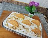 A picture of step 7 of Marie Biscuit Delight.