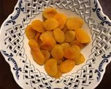 A picture of step 1 of California Farm Spicy Tuna Steak Apricot Salad.