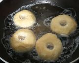 Foto langkah ke 5 dari resep Donat Sekali Proofing.