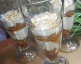 Une image de l'étape 3 de Verrine Chantilly et pommes caramelisées.