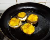 A picture of step 5 of Stuffed baigan bhaja.