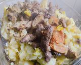A picture of step 5 of Mashed Potatoes with Grilled Beef and Avocado Sauce.