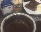 Foto langkah ke 1 dari resep Triple chocolate mousse oreo cake.