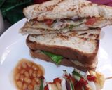 A picture of step 7 of Toasted bread with fried potatoes n egg stick.