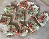 A picture of step 11 of Frozen Yogurt Bars.