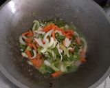 Foto langkah ke 3 dari resep Goreng Bihun Putih.