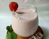 Foto langkah ke 3 dari resep Strawberry Juice.