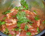 รูปขั้นตอนการทำที่ 2 ของ หมูหมักพริกป่นย่าง