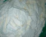 A picture of step 2 of Toasted cake.
