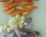 Foto langkah ke 2 dari resep Cah Kangkung Saos Tiram.