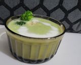 A picture of step 5 of Broccoli Almond Soup.