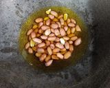 A picture of step 1 of Namkeen Vermicelli.
