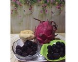 Foto langkah ke 1 dari resep Diet Juice Blueberry Blackberry Banana Dragon Fruit.