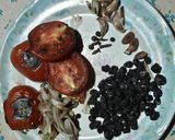 Foto del paso 2 de la receta: Tamales de mole negro con pollo