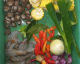 Foto langkah ke 1 dari resep Seafood Saus Padang Rumahan (So Simple).
