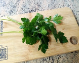Foto del paso 7 de la receta: Pescada con almejas y gulas