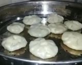 A picture of step 3 of Vegetable momos.