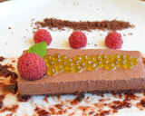 Foto del paso 2 de la receta: Tarta de chocolate con perlas de aove y mermelada de frambuesas
