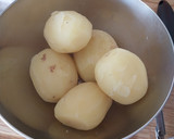 Foto del paso 7 de la receta: Carrilleras en salsa al toque de chocolate con puré