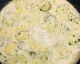 A picture of step 3 of Zucchini in creamy lemon butter sauce.