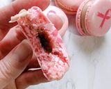 Une image de l'étape 21 de Macarons à la framboise (avec ganache fondante).
